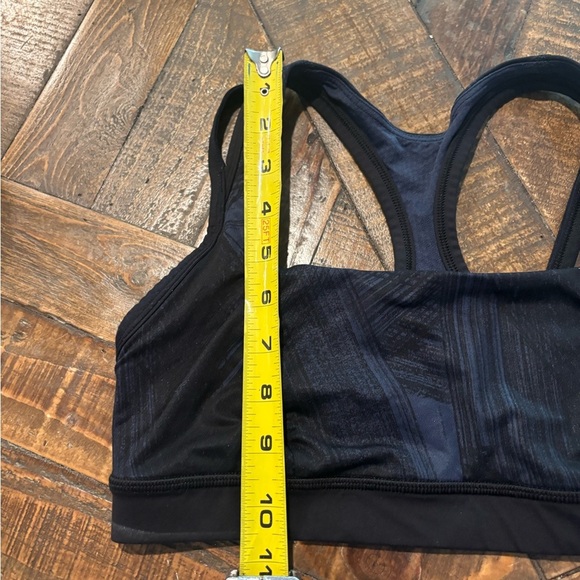 Lululemon Black and blue printed  Racerback Sports Bra - Picture 5 of 12